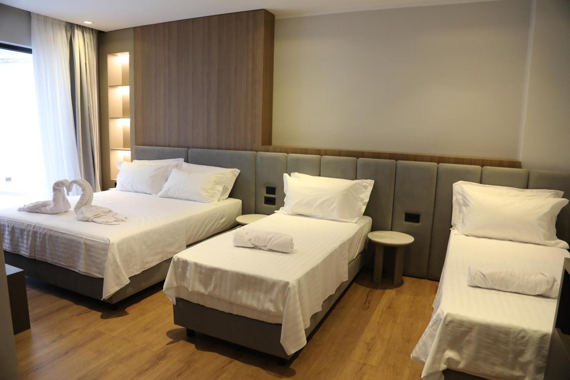 Kruja Luxury Suites Ngoại thất bức ảnh