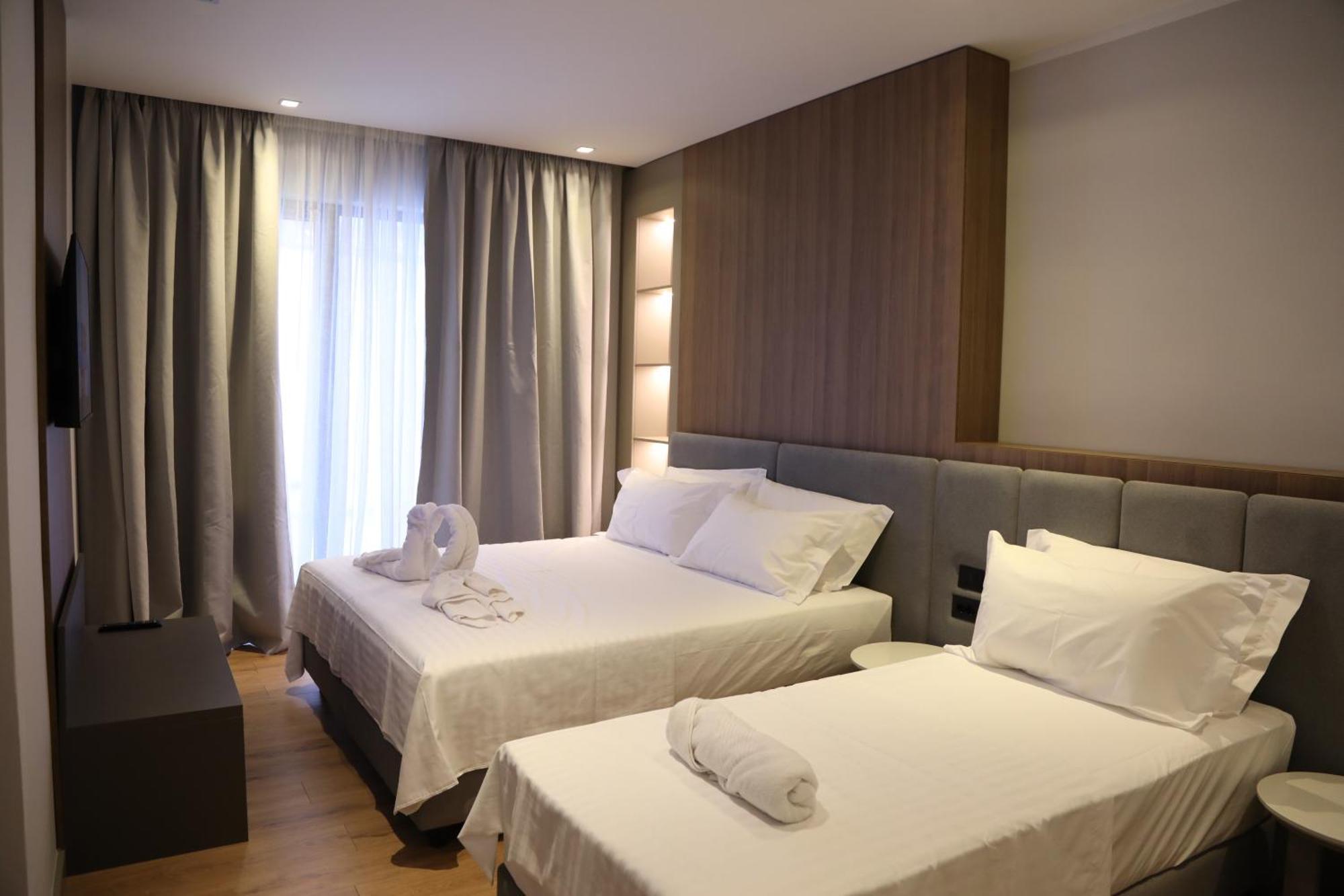 Kruja Luxury Suites Phòng bức ảnh
