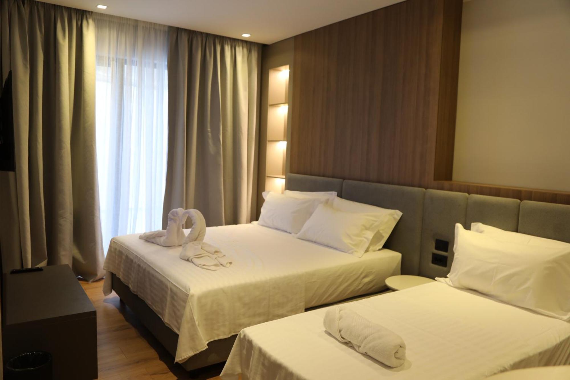 Kruja Luxury Suites Ngoại thất bức ảnh