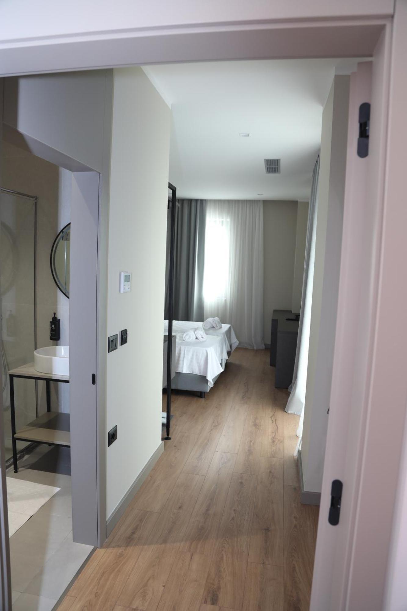 Kruja Luxury Suites Ngoại thất bức ảnh